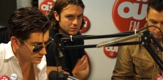 Arctic Monkeys i wanna be yours acoustic oui fm
