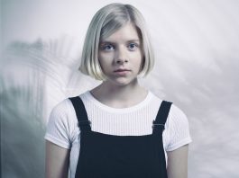 Aurora Aksnes cover pop norvege